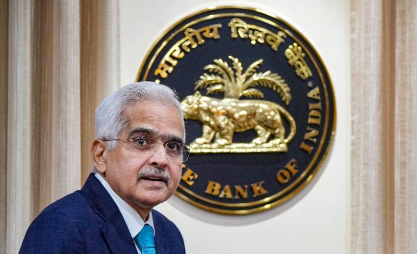 बैंक कस्टमर के लिए बड़ी खबर, RBI हटाएगा ओवरलैप फीस,